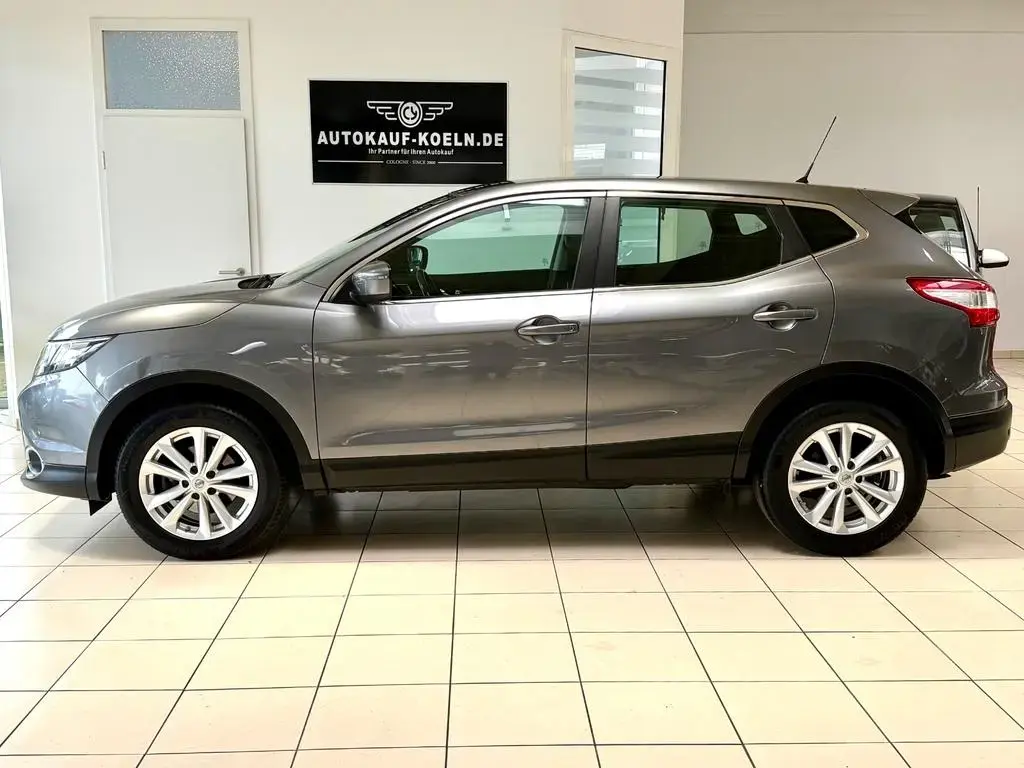 Main__Slider__Photo:Nissan Qashqai 1,2 X-Tronic-CVT "Acenta" 01/2015-1
