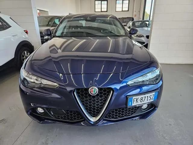 Main__Slider__Photo:Alfa Romeo Giulia 2.2 t Super 150cv / AUTOMATICO 06/2017-0