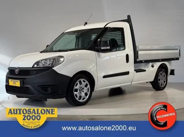 Main__Slider__Photo:Fiat Other FIAT Doblo Doblò 1.6 MJT 105CV Cassonato Work-Up 06/2016-0