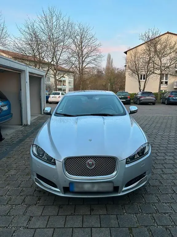 Main__Slider__Photo:Jaguar XF | 3.0L V6 03/2013-1