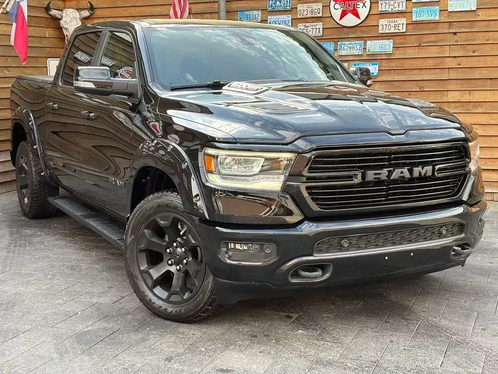 Main__Slider__Photo:Dodge RAM 1500 Laramie Sport LED AHK Memory 4x4 12/2019-1