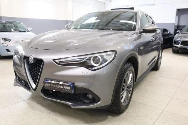 Main__Slider__Photo:Alfa Romeo Stelvio ROMEO Stelvio 2.2 210 CV Q4 Executive "" DI 04/2017-0