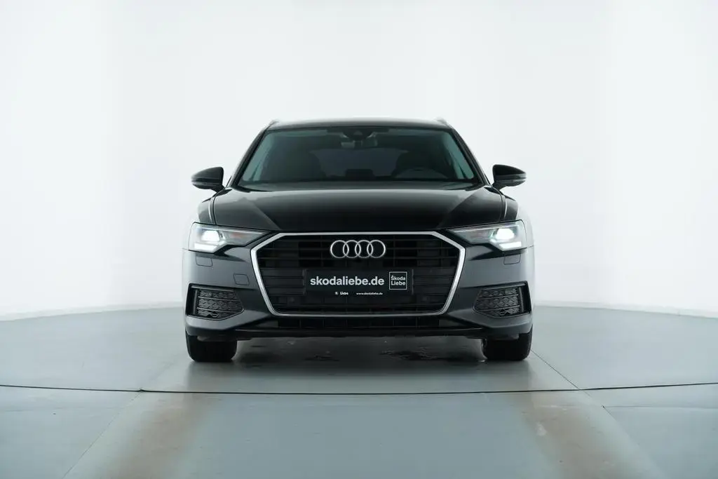 Main__Slider__Photo:Audi A6 AVANT BASIS 40TDI S-TRONIC AUDI SCHECKHEFTuvm 05/2019-1