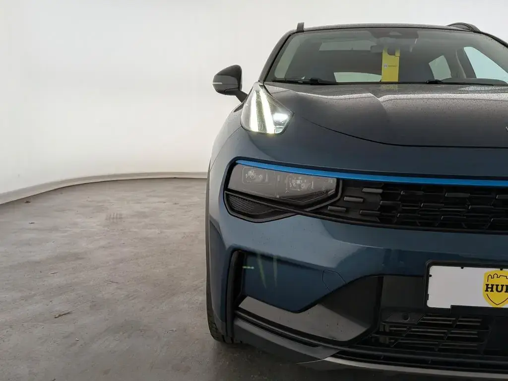 Main__Slider__Photo:Lynk&Co 01 1,5TD PHEV (EURO 6d) LED+NAVI+PANO+ACC+ 12/2022-1