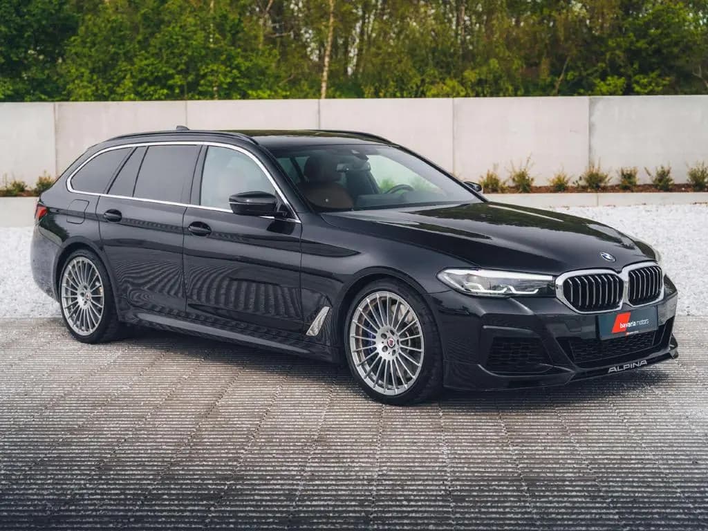 Main__Slider__Photo:ALPINA D5 G31 D5 S Touring / Harman Kardon / Lichte Vra 09/2022-0