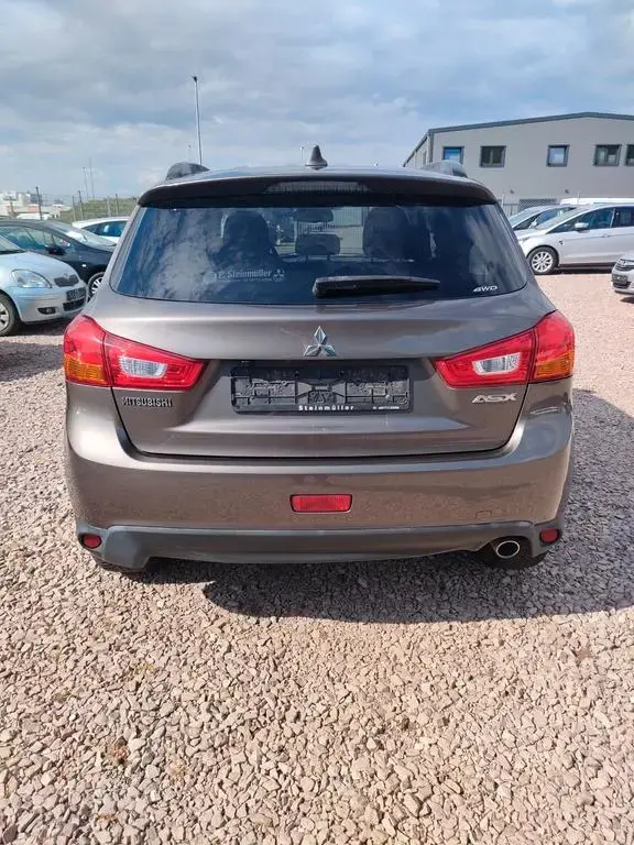 Main__Slider__Photo:Mitsubishi ASX Edition 100+ 4WD 12/2017-1