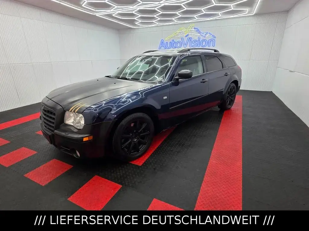 Main__Slider__Photo:Chrysler 300C Touring 3.0 CRD Xen Navi Leder Automatik 04/2006-1