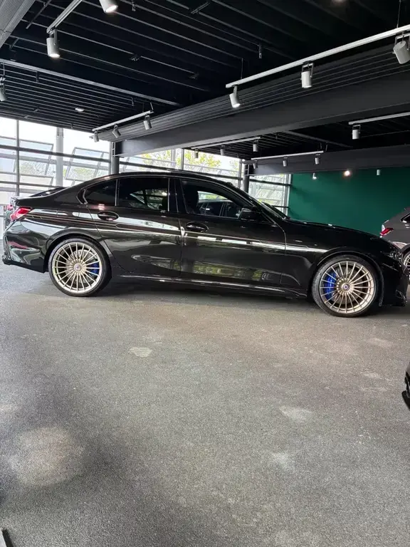 Main__Slider__Photo:ALPINA B3 null-1