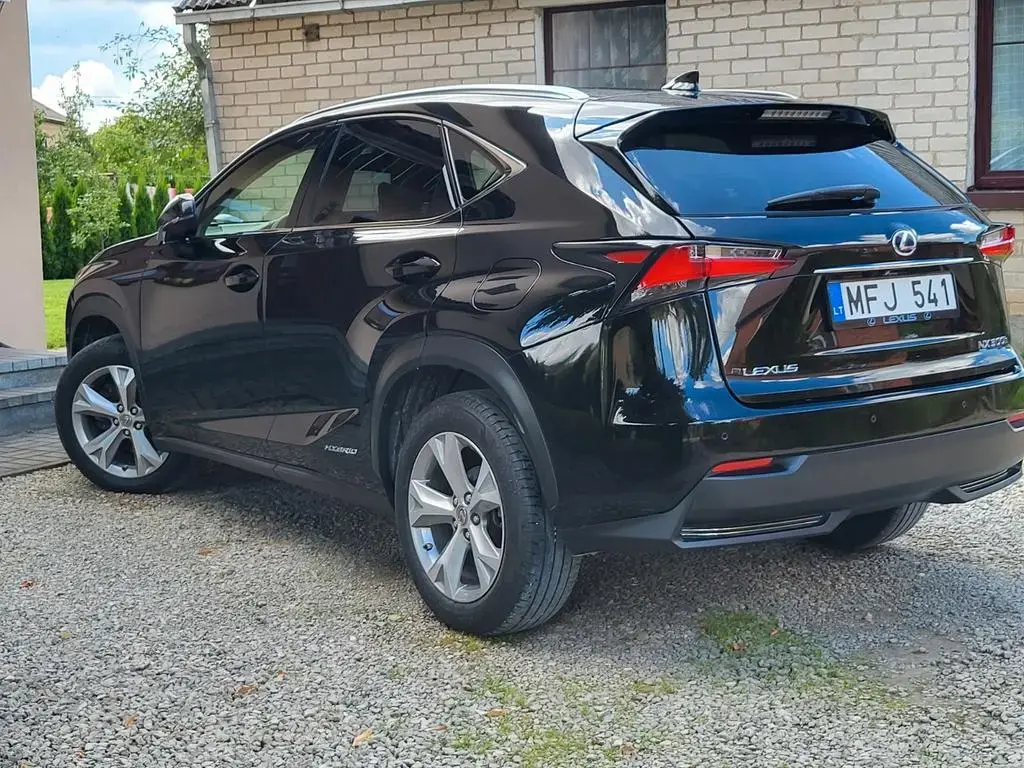 Main__Slider__Photo:Lexus NX 300 300h E-FOUR Luxury Line Luxury Line 11/2014-1