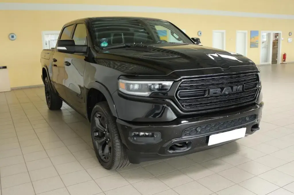 Main__Slider__Photo:Dodge RAM 5.7 HEMI V8 1500 Limited Crew Cab 4x4 Klima 12/2021-1