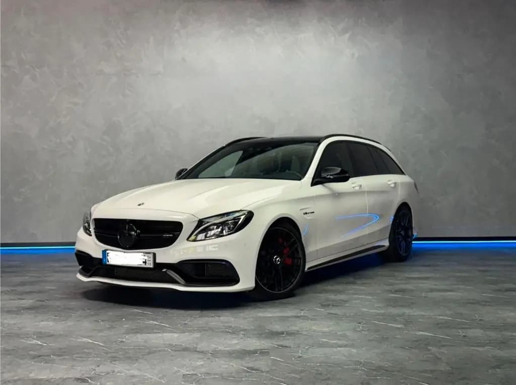 Main__Slider__Photo:Mercedes-Benz Mercedes-AMG C 63s AMG, TÜV NEU,AHK,ACC,LKA,LKS 04/2017-0