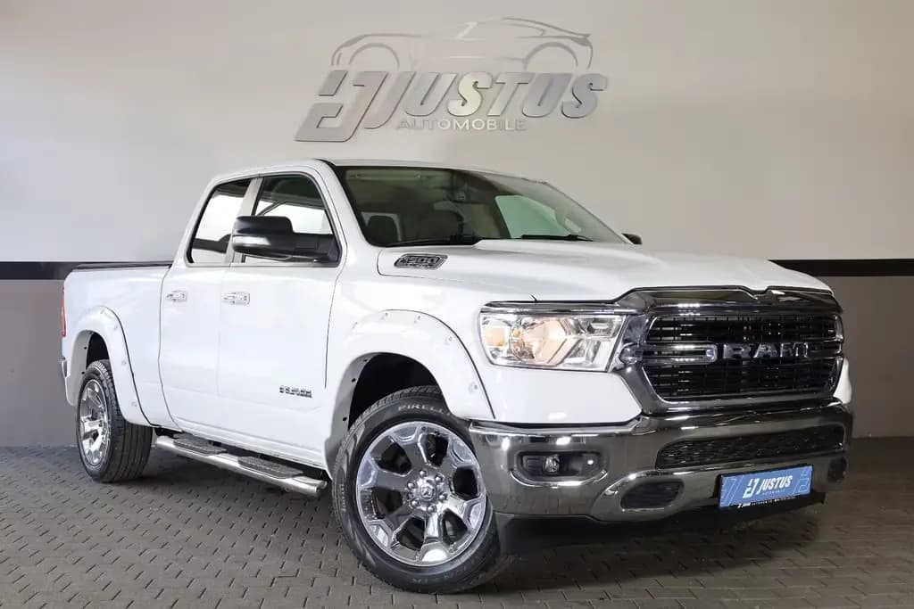 Main__Slider__Photo:Dodge RAM 5.7 BigHorn/SHZ/AHK/6-Sitzer/TEMP/KLIMA/R20 08/2020-0