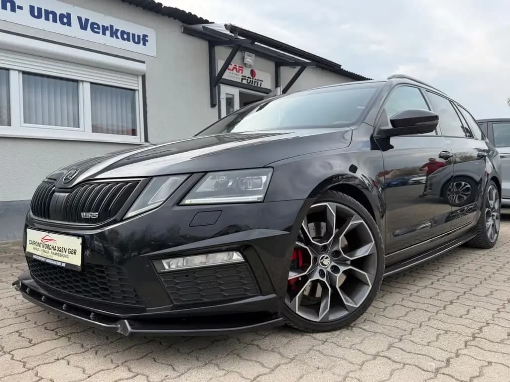 Main__Slider__Photo:Skoda Octavia Combi RS 08/2018-0