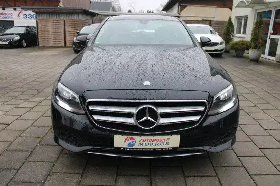 Main__Slider__Photo:Mercedes-Benz E-Class 200 Avantgarde Navi Comand Tempomat Klimaauto 07/2016-1