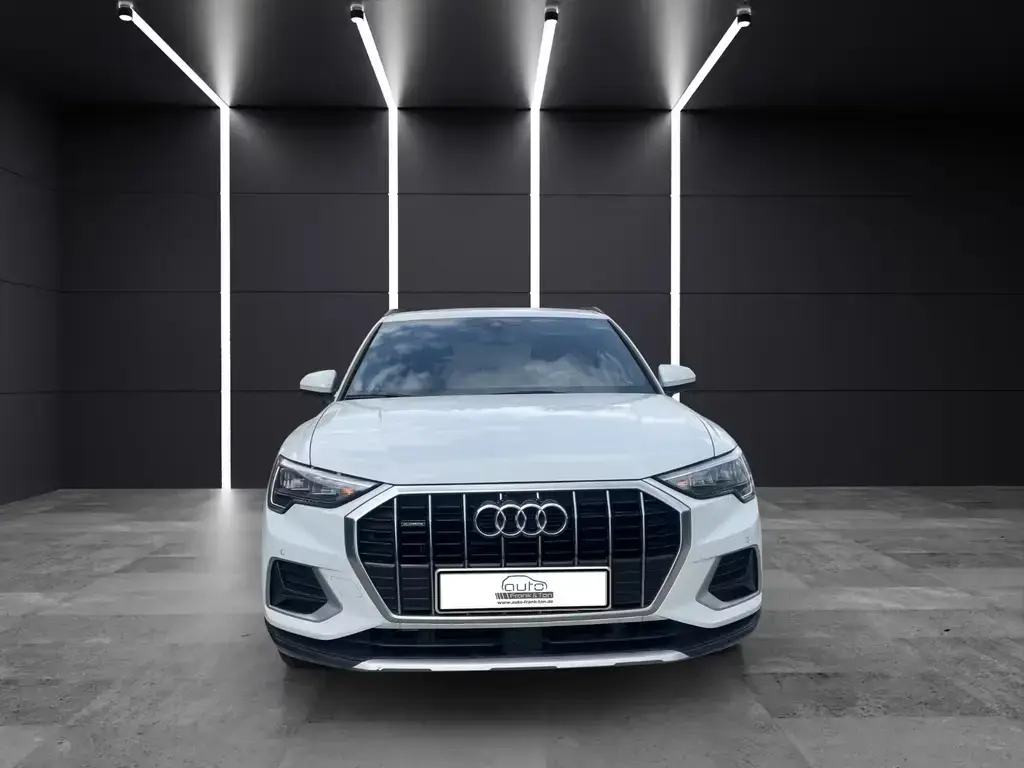 Main__Slider__Photo:Audi Q3 *Quattro*Advanced*Apple CarPlay*Ambiente*Shz*A 08/2020-1