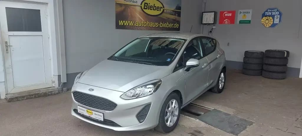 Main__Slider__Photo:Ford Fiesta Trend mit GARANTIE 10/2017-0