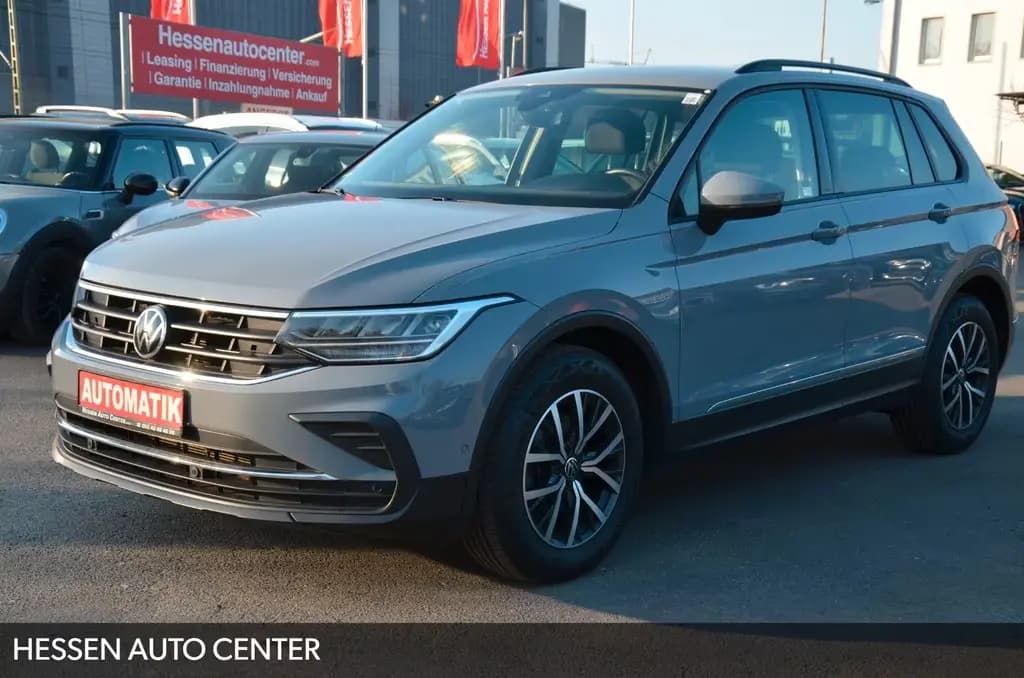 Main__Slider__Photo:Volkswagen Tiguan Life1,5*Kamera*Alcantara*TempoSHZ*LED*TOP 03/2021-0