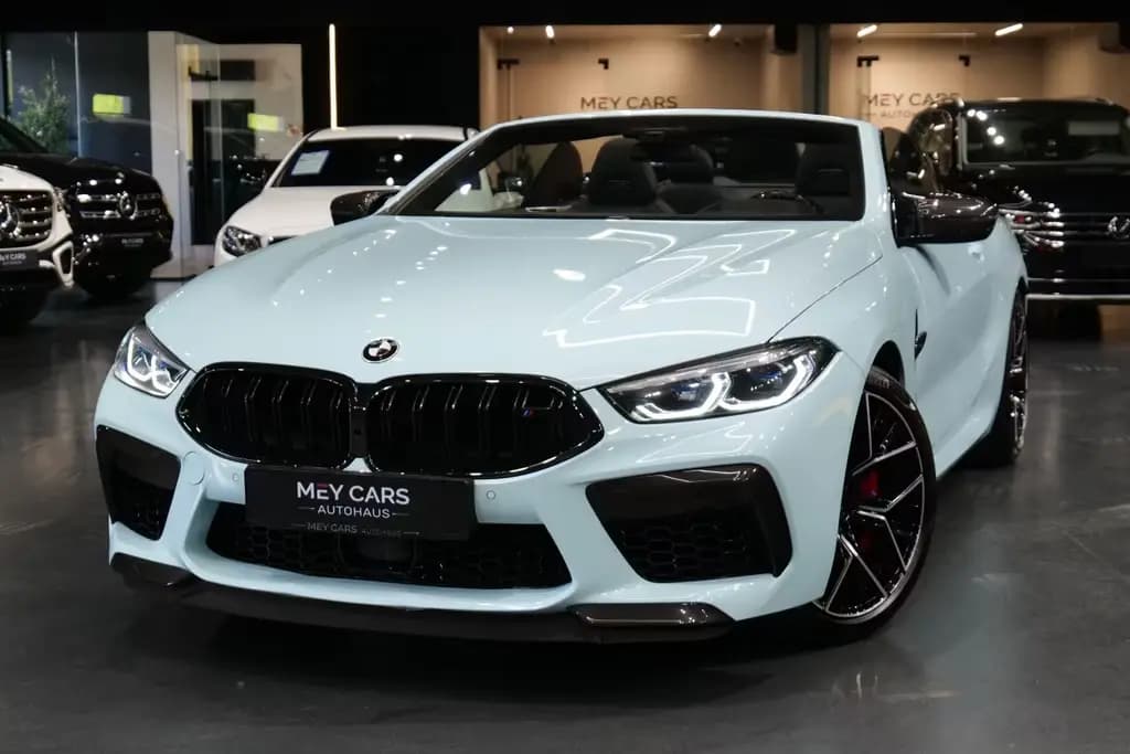 Main__Slider__Photo:BMW M8 Cabrio Competition *M-Drivers*B&W*360°*MwSt* 04/2022-0