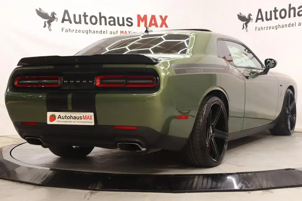 Main__Slider__Photo:Dodge Challenger SRT ScatPack~MB Design~SZH/SBL~Alpine 10/2019-1