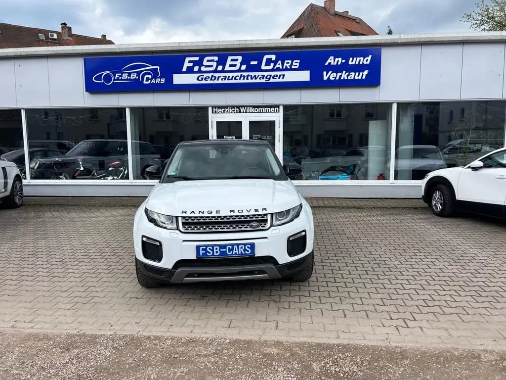 Main__Slider__Photo:Land Rover Range Rover Rover Evoque SE 05/2018-0