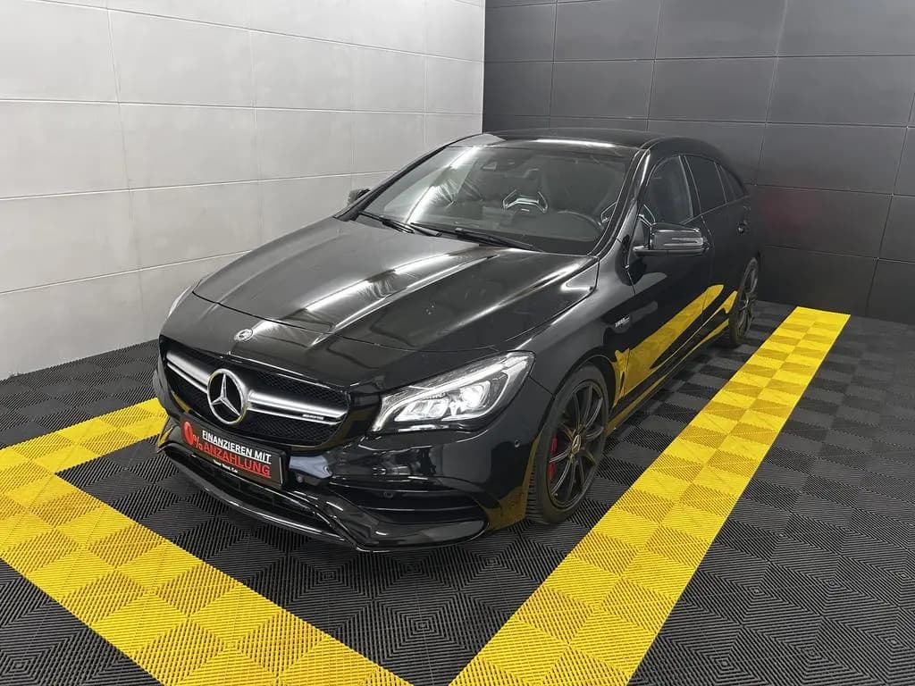 Main__Slider__Photo:Mercedes-Benz CLA-Class 45 AMG Shooting Brake 4Matic+Pano+H&K+Memory 02/2019-0