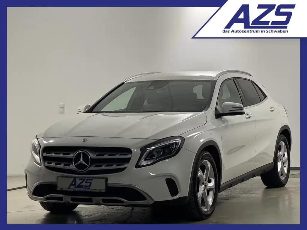 Main__Slider__Photo:Mercedes-Benz GLA 250 4Matic Urban AHK Leder LED Kamera Navi-a 10/2017-0