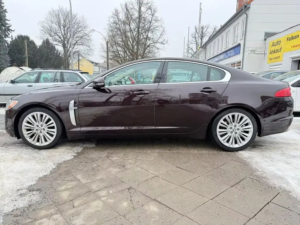 Main__Slider__Photo:Jaguar XF 3.0 V6 Diesel Grace + Navi + Klima + Kamera 01/2011-1