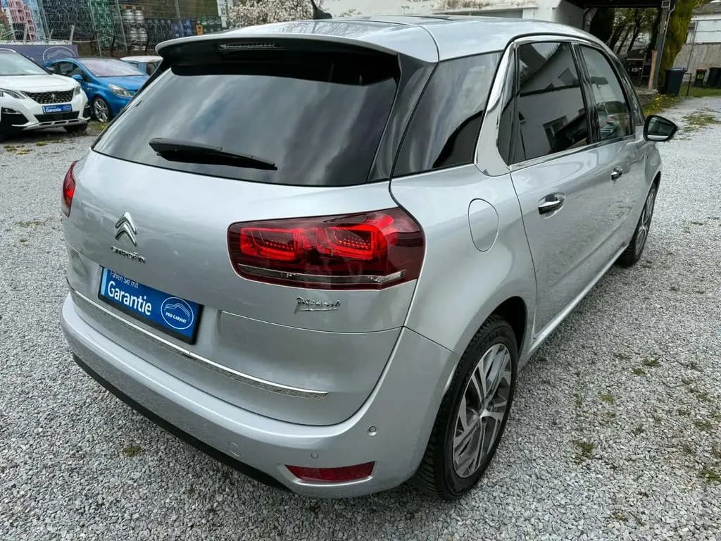 Main__Slider__Photo:Citroën C4 Picasso 1.6 THP Exclusive*Panorama*Kamera* 05/2016-0