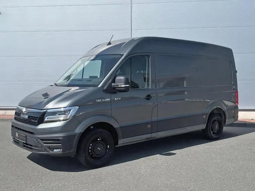 Main__Slider__Photo:MAN TGE 3.200 L3H3 Kasten 4x4 3-SITZE AHK ACC 05/2026-0