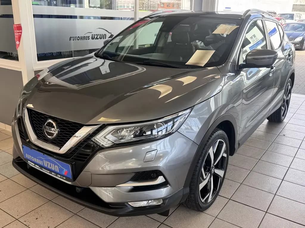 Main__Slider__Photo:Nissan Qashqai Tekna T-Leder Pano Navi Kamera Keyless 06/2018-0