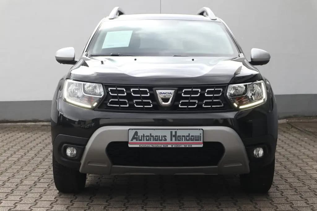 Main__Slider__Photo:Dacia Duster II Anniversary/Navi/Kamera/Klimaauto/Shz 12/2019-0