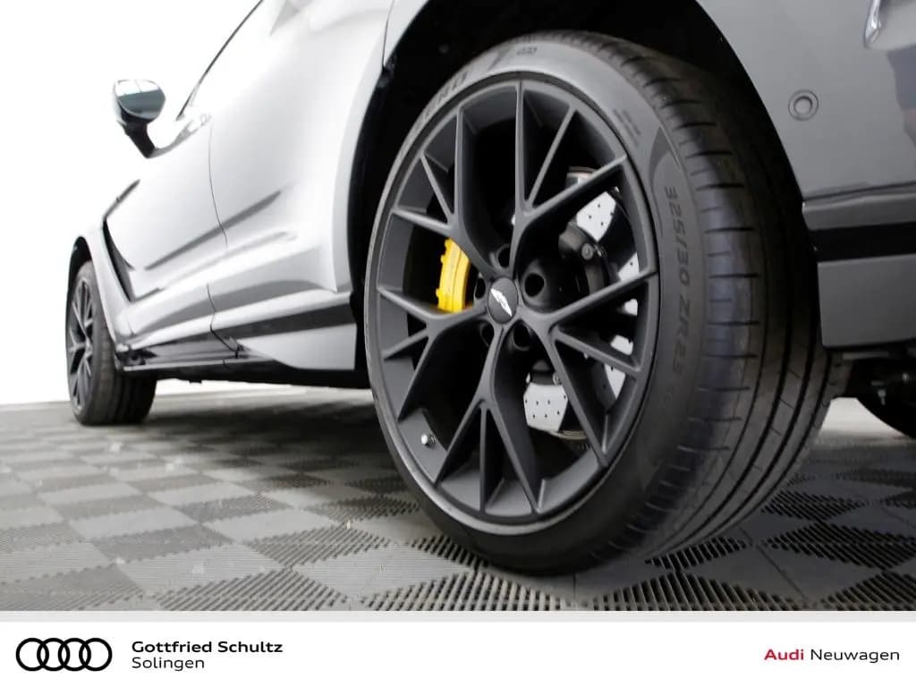 Main__Slider__Photo:Aston Martin DBX 707 23'' 08/2025-0