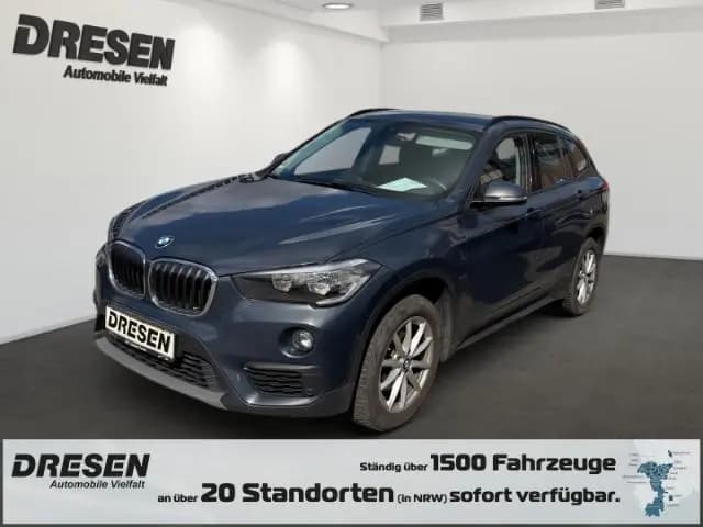 Main__Slider__Photo:BMW X1 sDrive 18 i Advantage Park-Assistent Navi Meh 03/2019-0