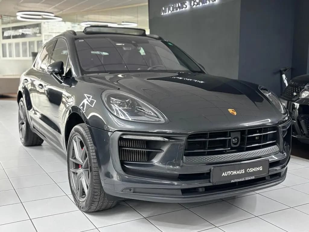 Main__Slider__Photo:Porsche Macan S SPORT DESIGN PANO ACC CHRONO KAMERA KYLS 02/2022-0