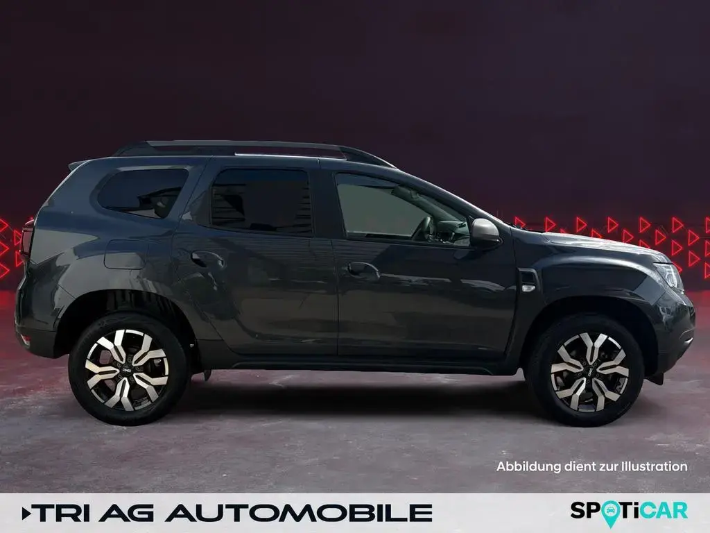 Main__Slider__Photo:Dacia Duster Journey+ TCe 130 01/2023-1