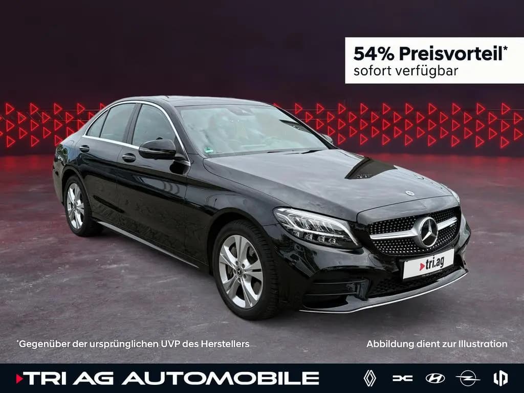 Main__Slider__Photo:Mercedes-Benz C-Class 300 AMG Line AHK-schwenkbar Business-Plus-Pake 10/2018-0