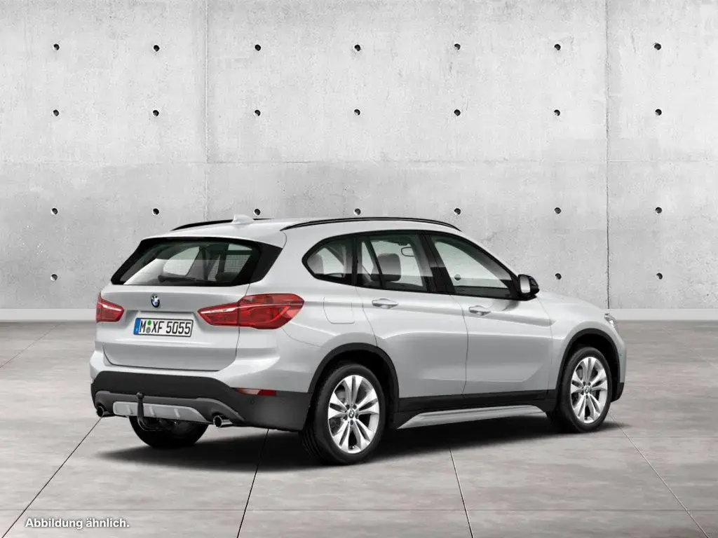 Main__Slider__Photo:BMW X1 sDrive18d Sport Line "AHK Navi Head-Up HiFi 1 02/2019-1