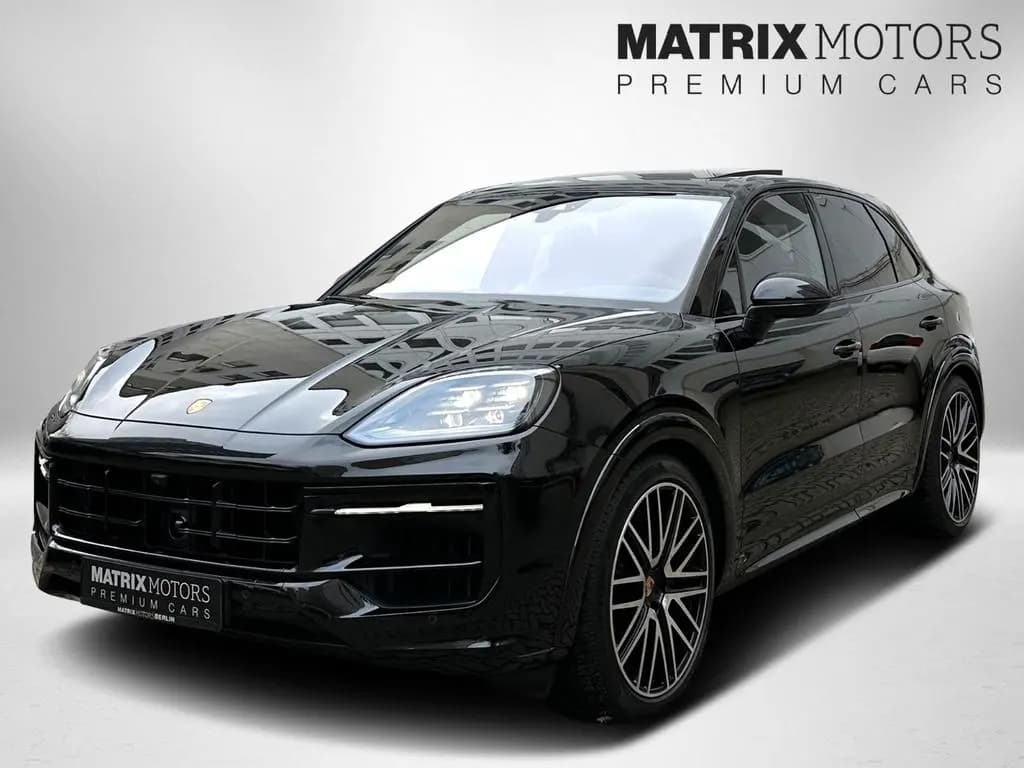 Main__Slider__Photo:Porsche Cayenne S Carbon Sport Chrono Paket BOSE 22" 12/2023-0