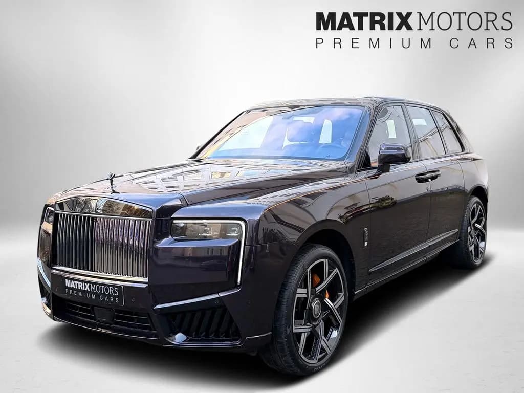 Main__Slider__Photo:Rolls-Royce Cullinan Black Badge Series II ShootingStar 23" 05/2024-0