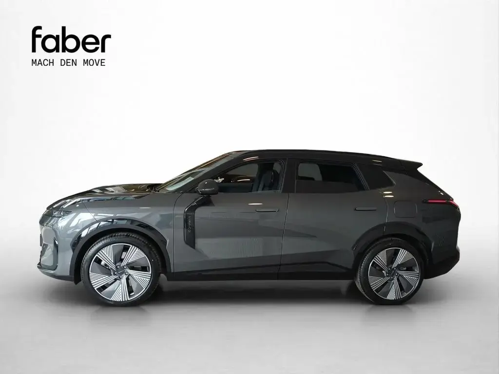 Main__Slider__Photo:Lynk&Co 08 More null-1