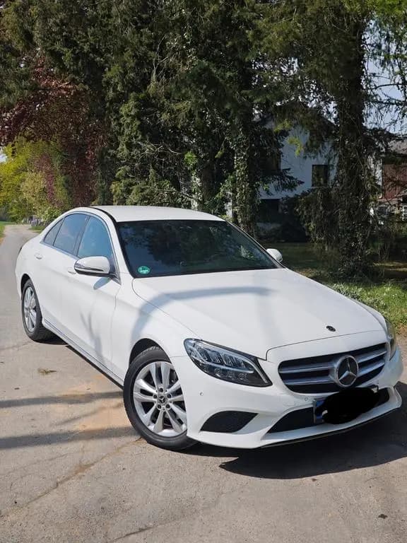 Main__Slider__Photo:Mercedes-Benz C-Class 200 Autom. - Avantgarde 12/2018-0
