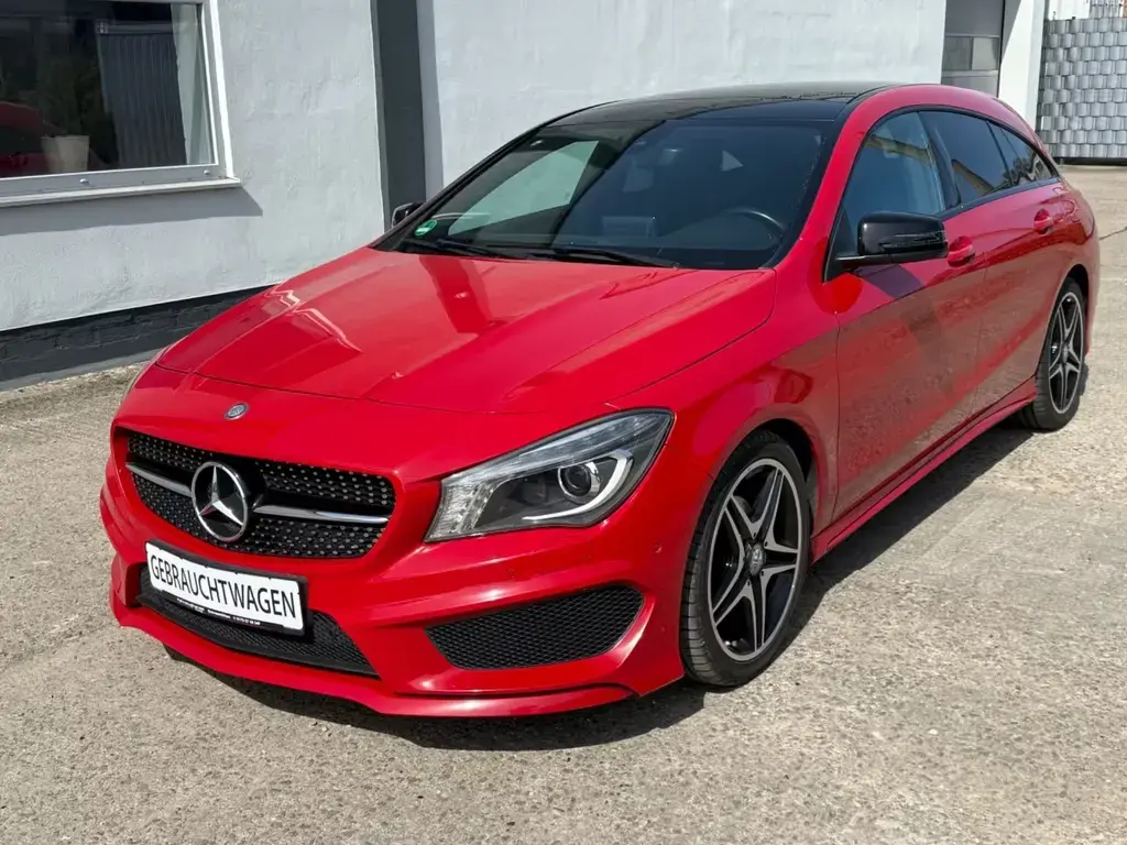 Main__Slider__Photo:Mercedes-Benz CLA-Class 180 Shooting Brake AMG Line Xenon, PanoDach 11/2015-1