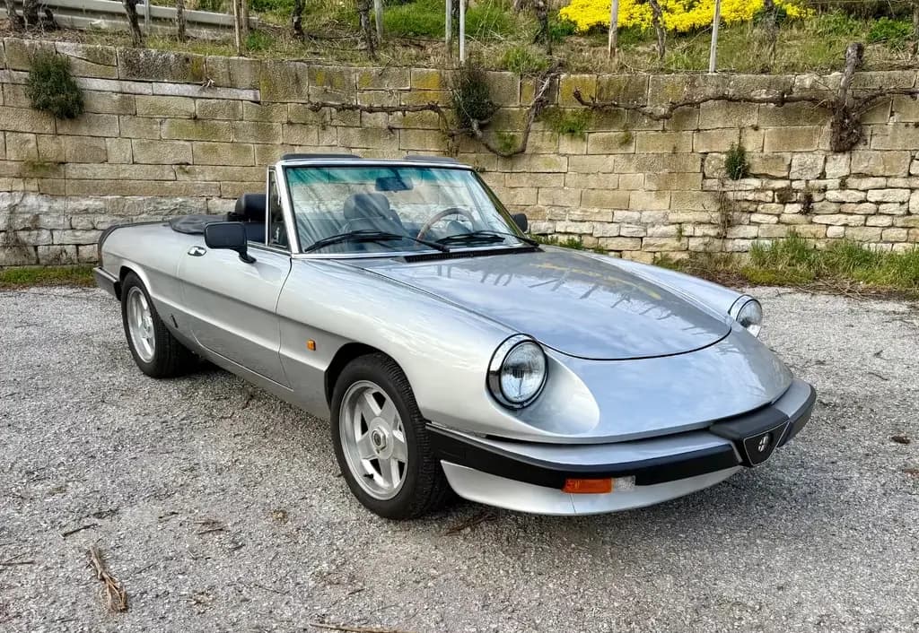 Main__Slider__Photo:Alfa Romeo Spider 2000, H-Kennzeichen, 2. Hand, Zender ! 07/1984-0