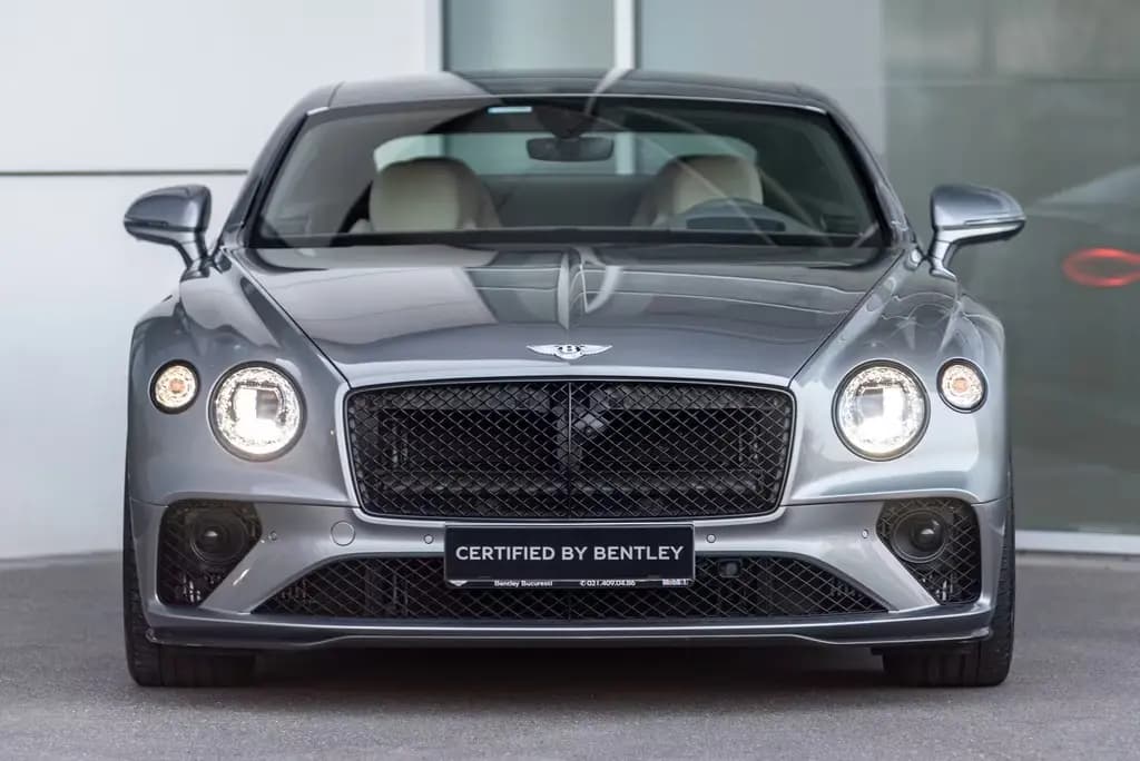 Main__Slider__Photo:Bentley Continental GT V8 08/2020-0