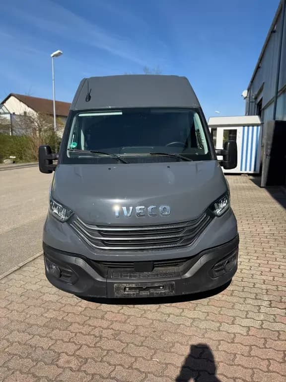 Main__Slider__Photo:Iveco ANDERE Daily Kasten HKa 35 S ... V Radstand 4100 06/2023-0