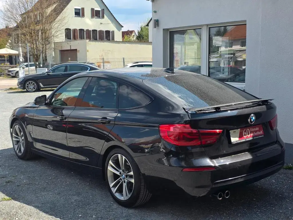 Main__Slider__Photo:BMW 3 Series 330i Gran Turismo xDrive Sport Line *Head up 11/2017-1