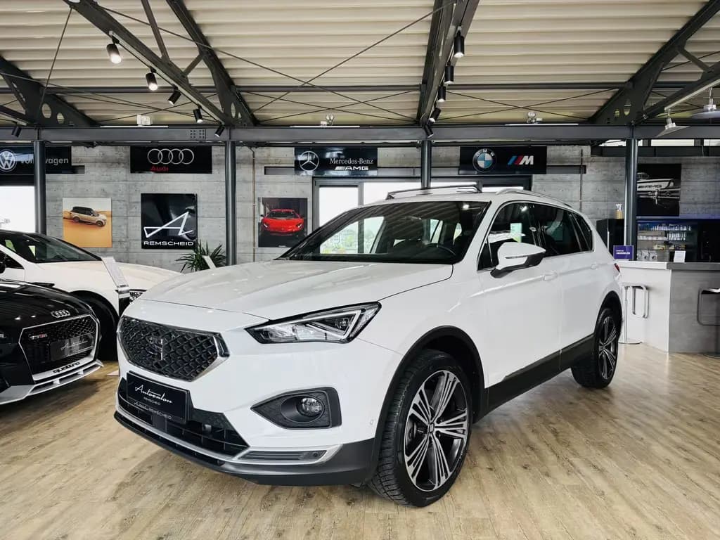 Main__Slider__Photo:Seat Tarraco Xcellence 4Drive*7-SITZER*PANO*360°KAM* 04/2019-0