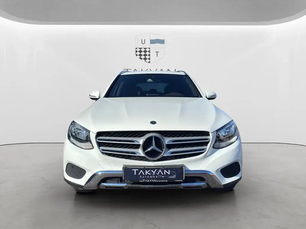 Main__Slider__Photo:Mercedes-Benz GLC 250 4Matic / 2.Hand / NAVI / SHZ / Temp. / 06/2018-1