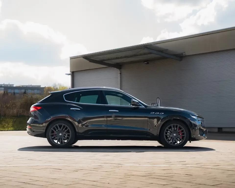 Main__Slider__Photo:Maserati Levante Modena S 04/2017-0