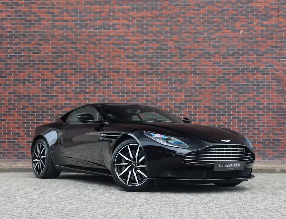 Main__Slider__Photo:Aston Martin DB11 4.0 V8 11/2020-0